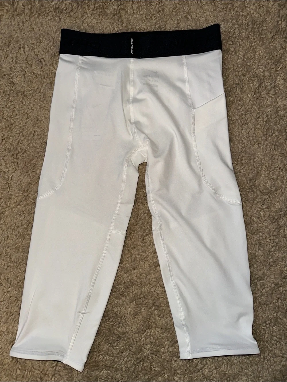NWT Nike Pro Big Kids’ Dri-Fit 3/4-Length Tight Fit White and Black Tights (M)